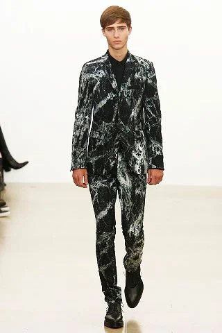 Look 19